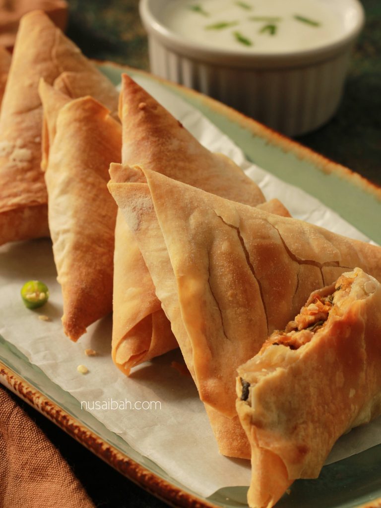 Sambosa Ayam